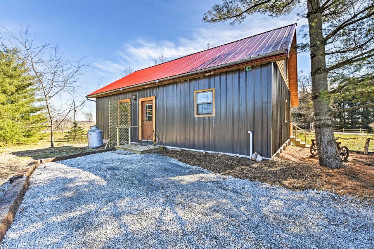 Honey House Cabin - A Quiet Countryside Retreat! Nappanee Exterior photo
